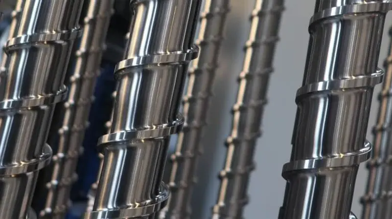 con23_967_vacuum_coating_metallurgy_1_767x430
